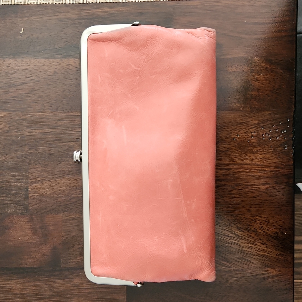 Hobo coral wallet